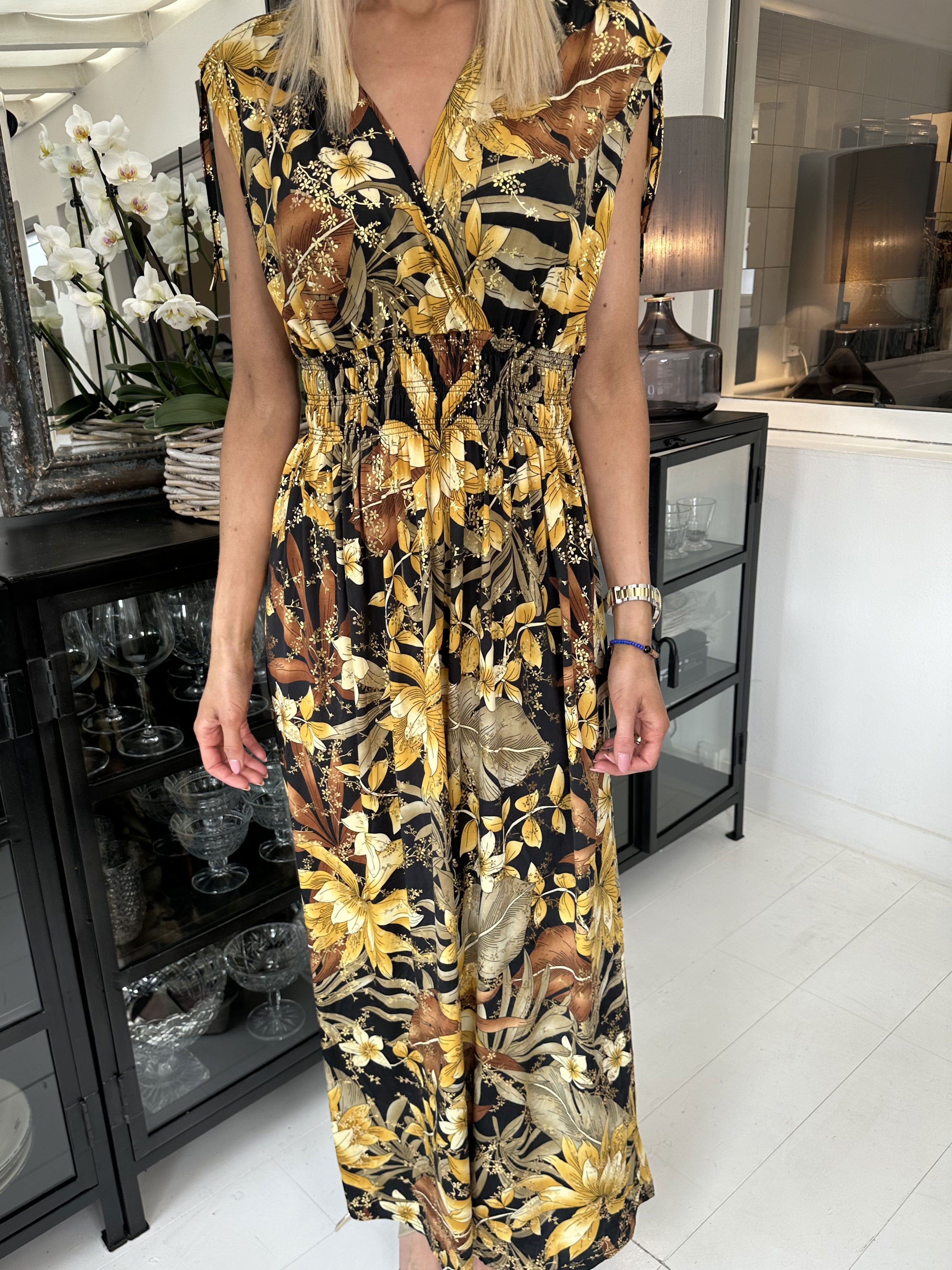 Pams Sleeveless - Lång elastisk klänning i skrynkelfritt tyg